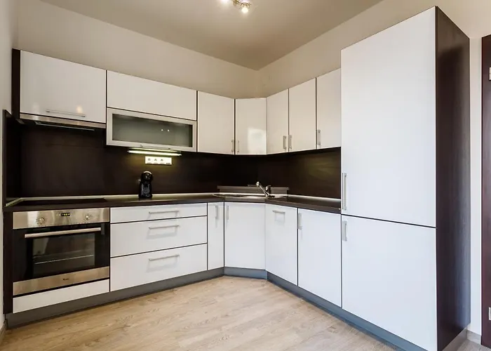 Golden Rezidence Nova Karolina Ii. Apartment *